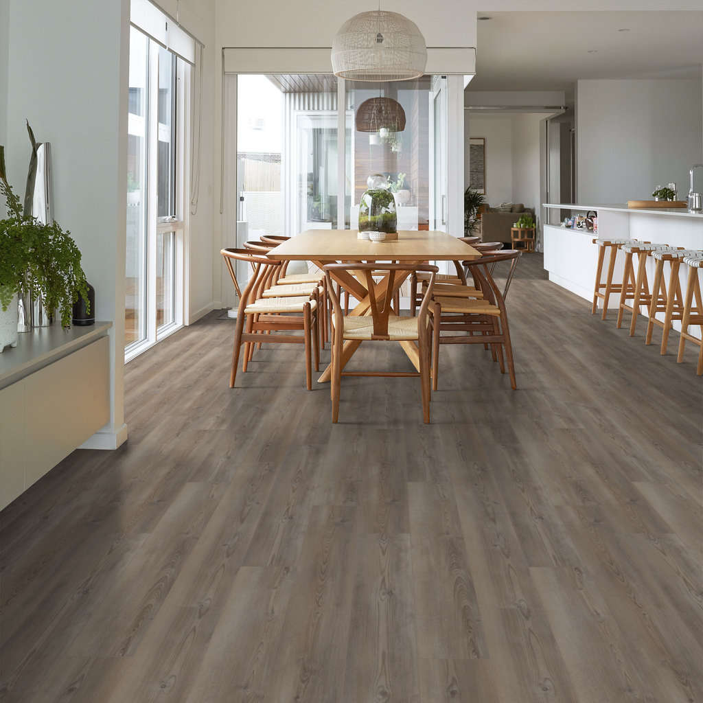 Shaw Paragon - CUT PINE 1020V-01005