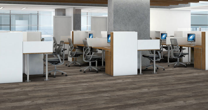 Shaw 5th & Main Frontier Plus - 7" Smokey Oak ($4.19 p/sf) 5M400-00556