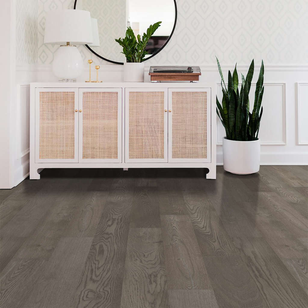 Shaw Couture Oak - Chateau ($8.09 p/sf) SW689-05056