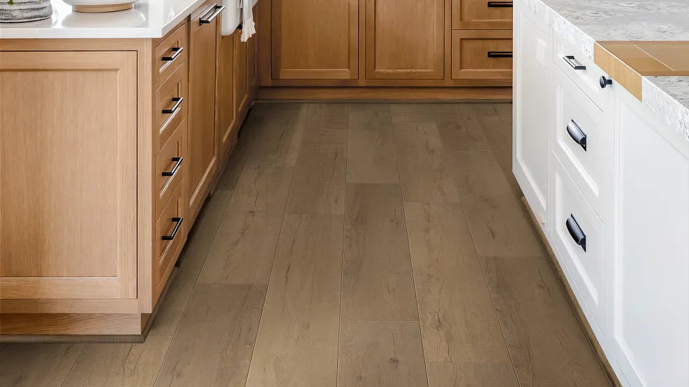 COREtec Plus Enhanced Plaks - 7" Bay Oak VV012-04036