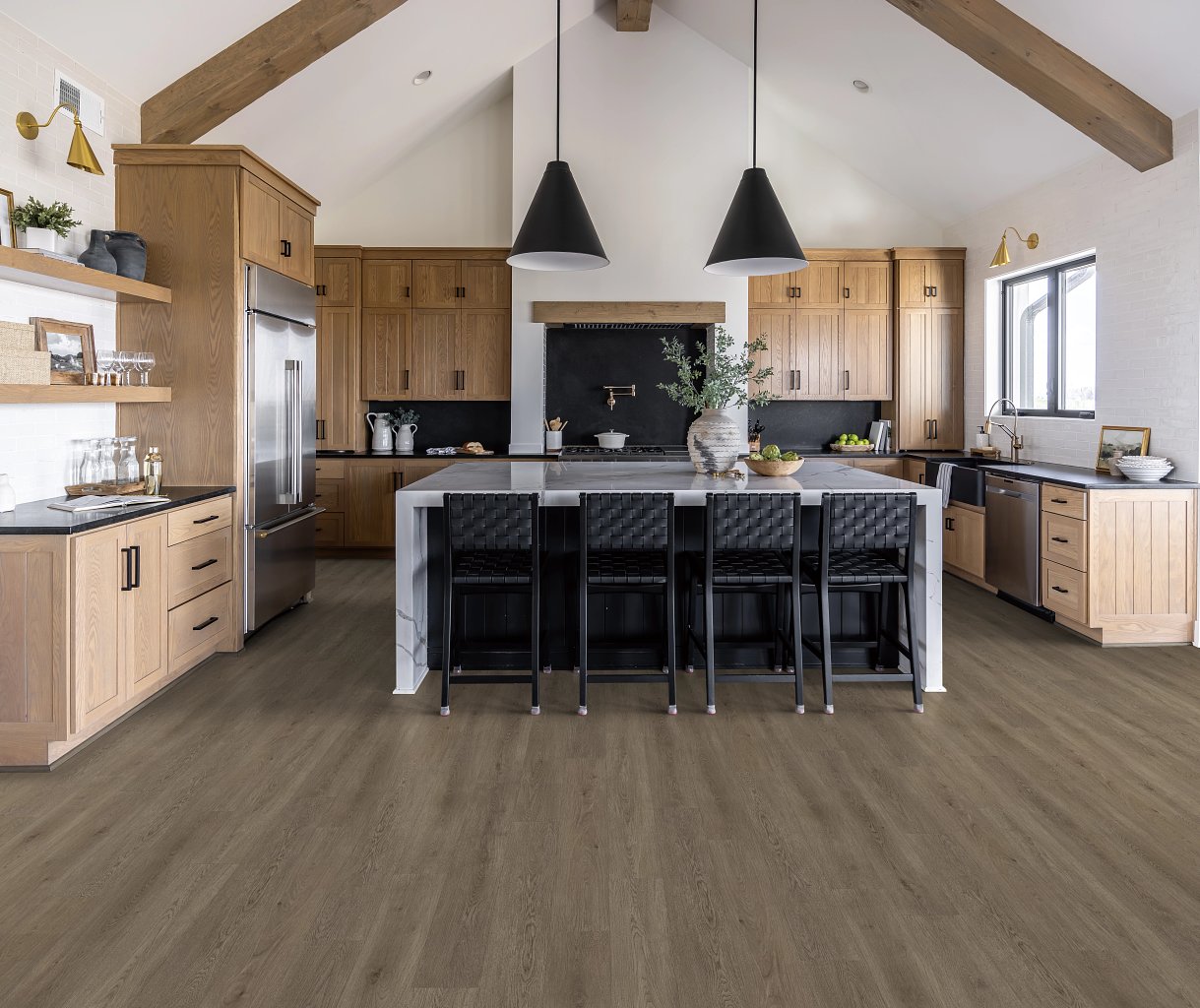 COREtec Plus Plank - 7" Wellstead Oak VV845-03031