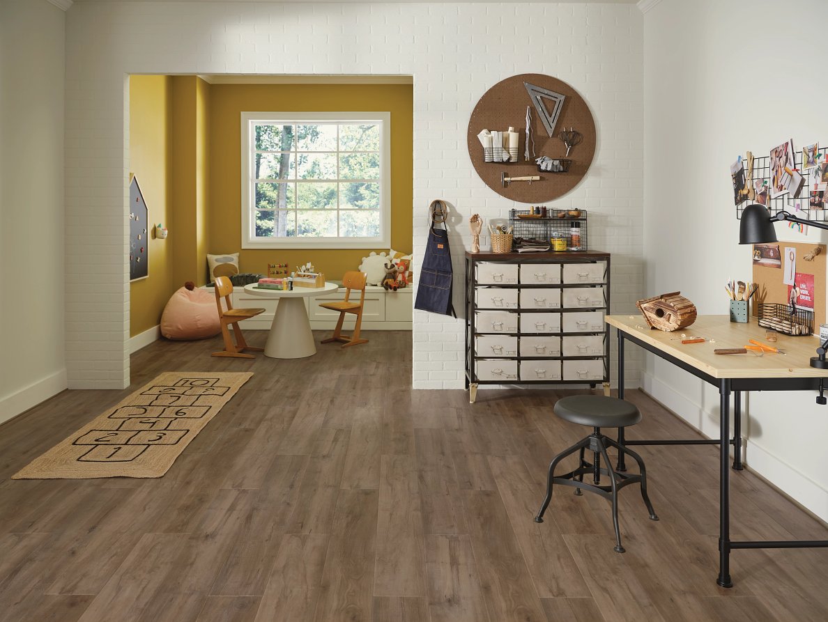 COREtec Pro Plus Integrated - Warmick Maple VV800-03023