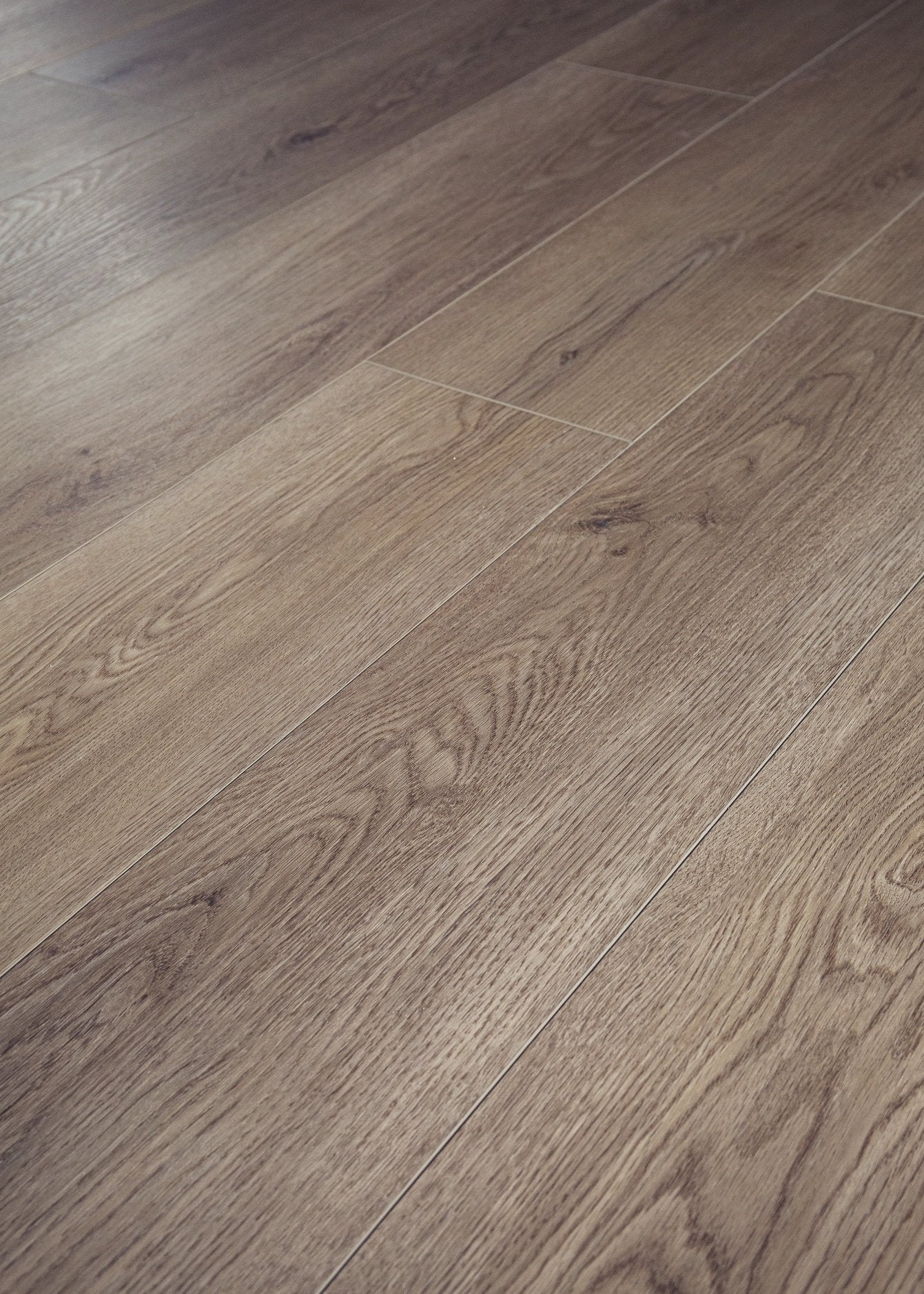 COREtec Plus Enhanced - 7" Southmere Oak VV855-07036