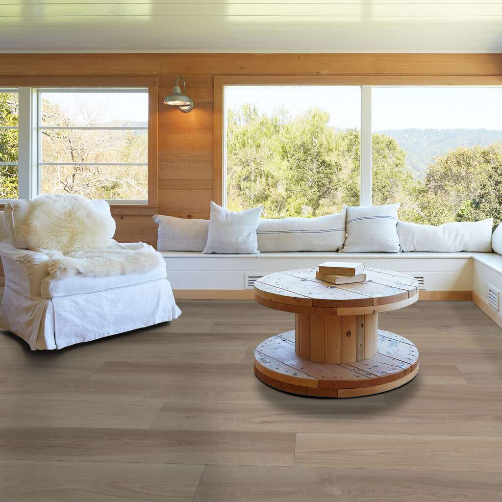 Shaw Titan HD Plus Platinum - 9" Renewed Hickory ($6.69 p/sf) 3302V-05176