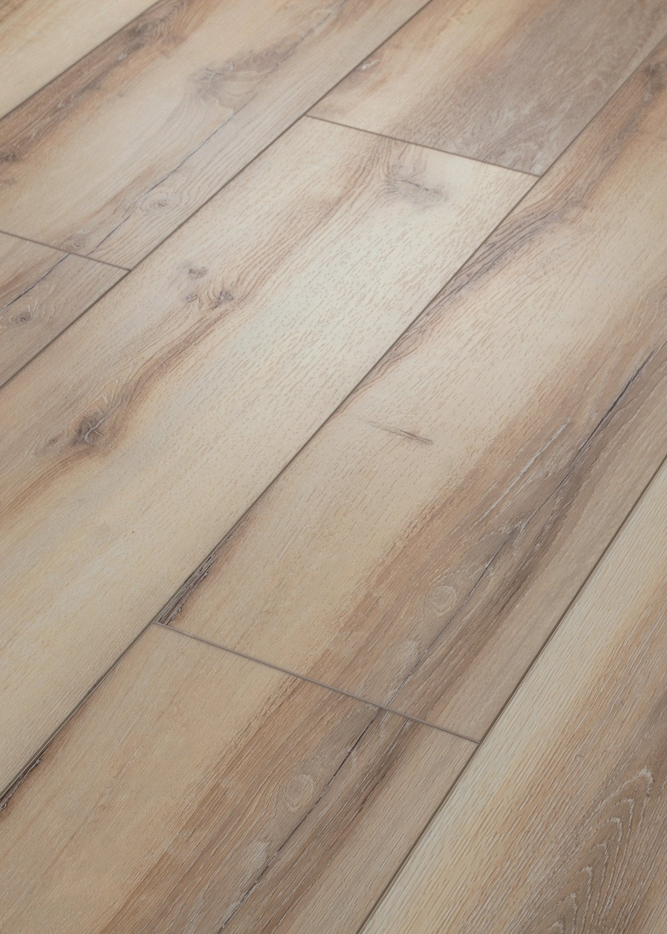 COREtec Plus Premium - Ezra Oak VV457-02909
