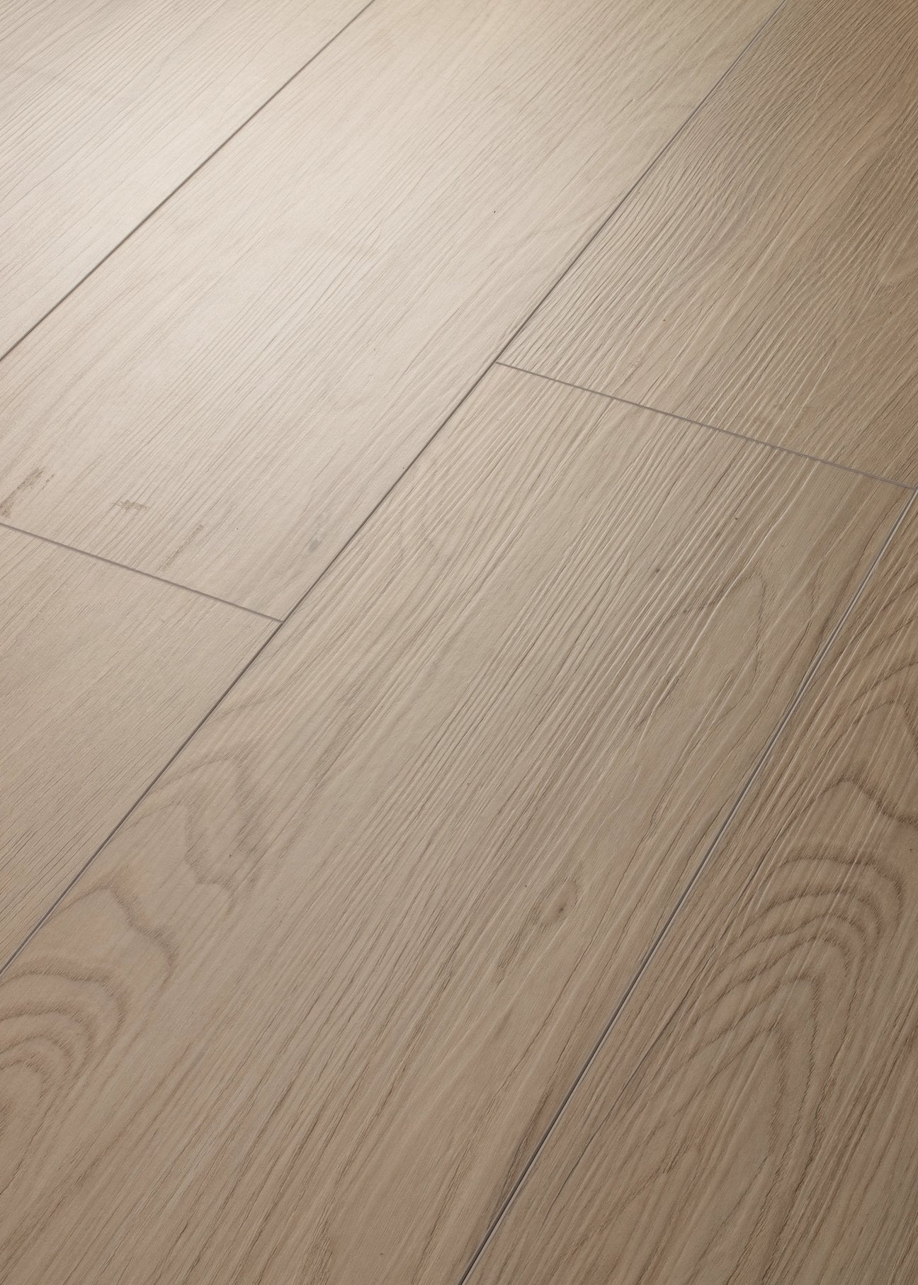 COREtec Pro Plus XL Enhanced - 9" London Elm ($4.59 p/sf) VV491-08009