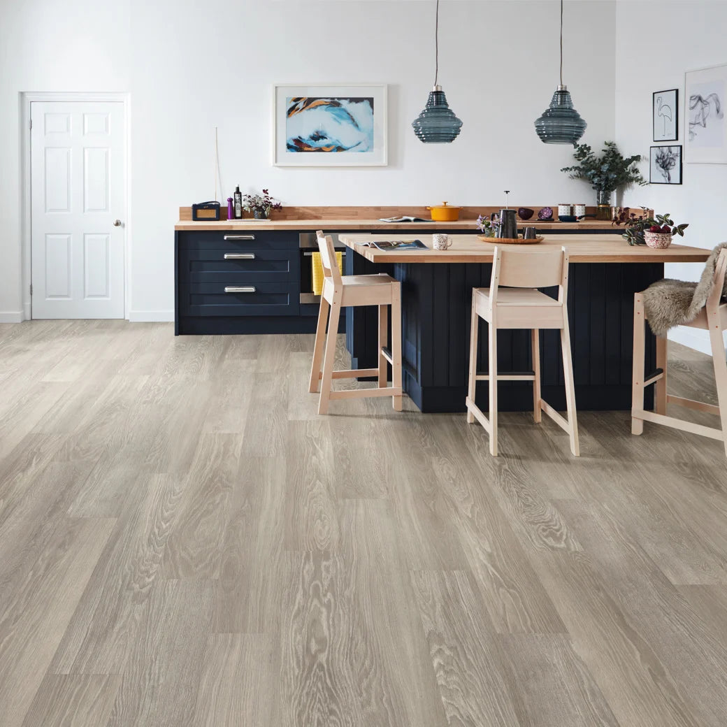 Karndean Knight Tile Rigid Core - 6" x 36" Grey Limed Oak SCB-KP138-6