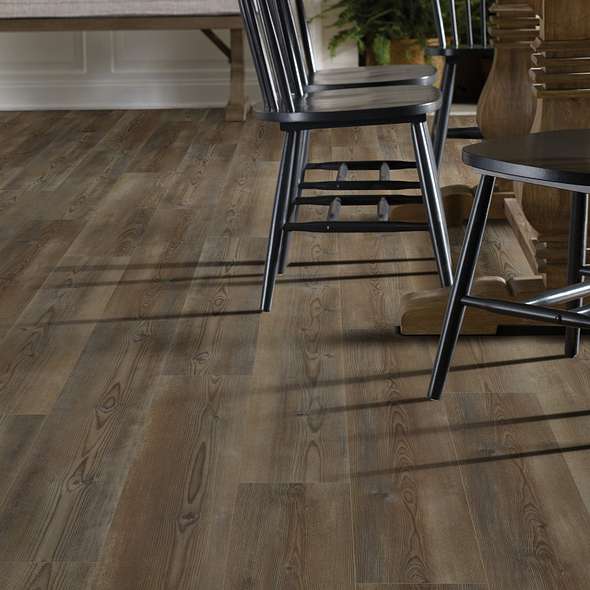 Shaw Paragon - RIPPED PINE 1020V-07047