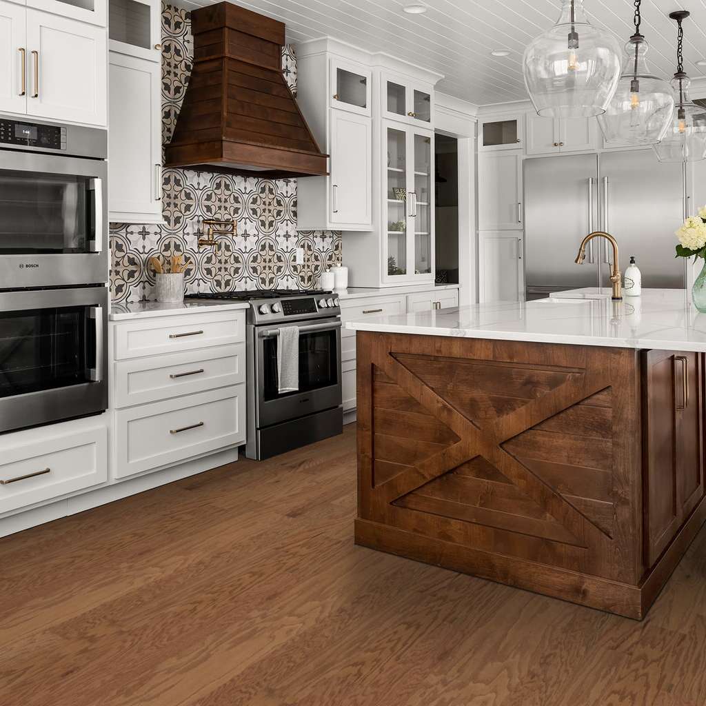 Shaw - SW582 Albright Oak - 00223 Caramel
