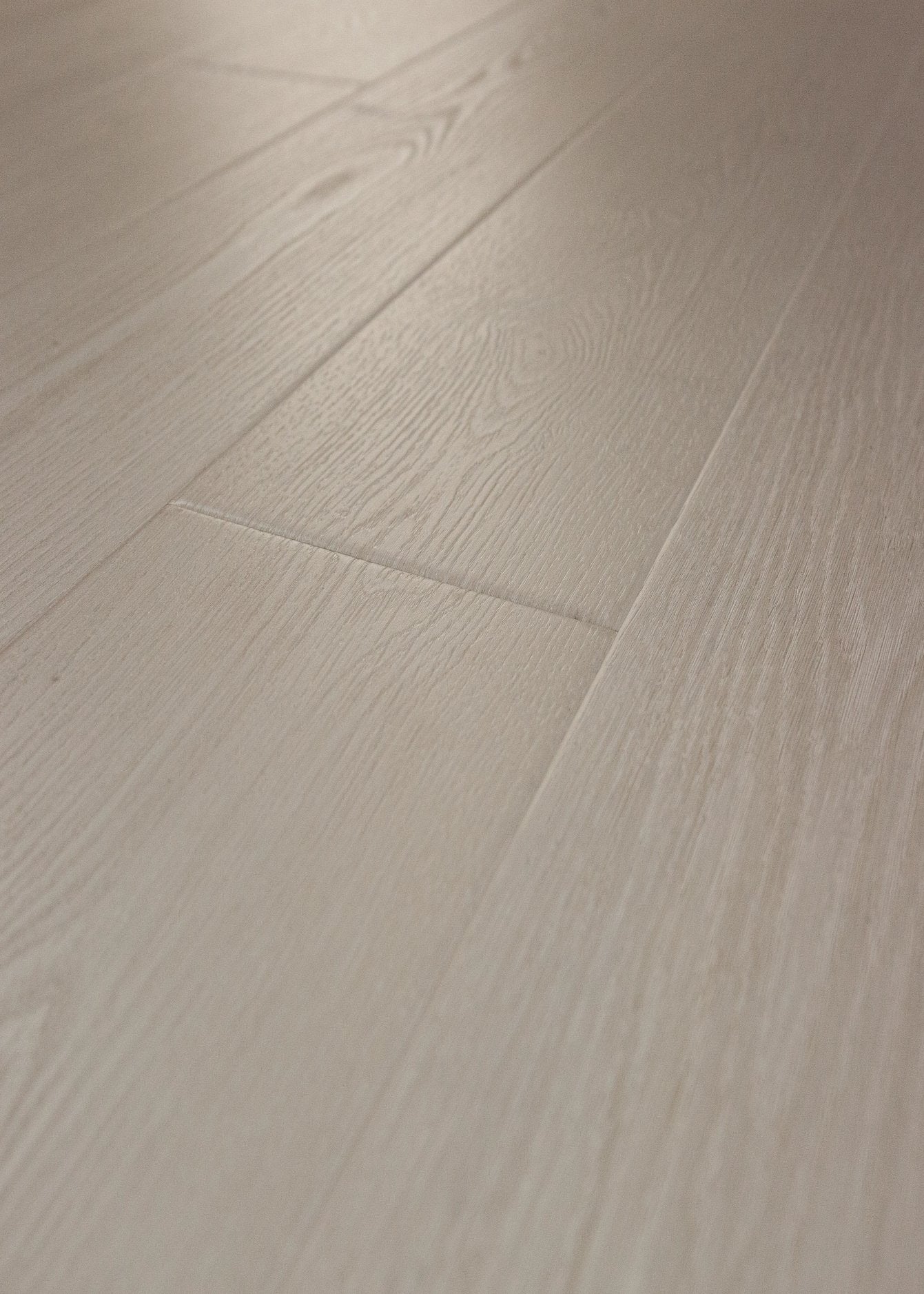 COREtec Plus Soft Step - Delicate Oak VV880-01031