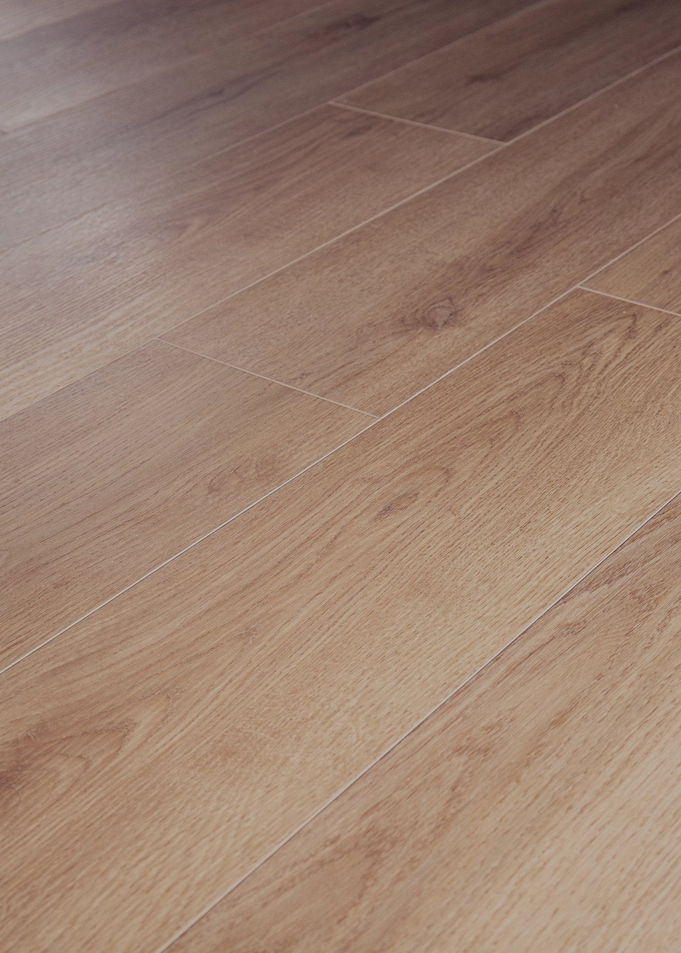 COREtec Plus Enhanced - 7" Farington Oak VV855-05067