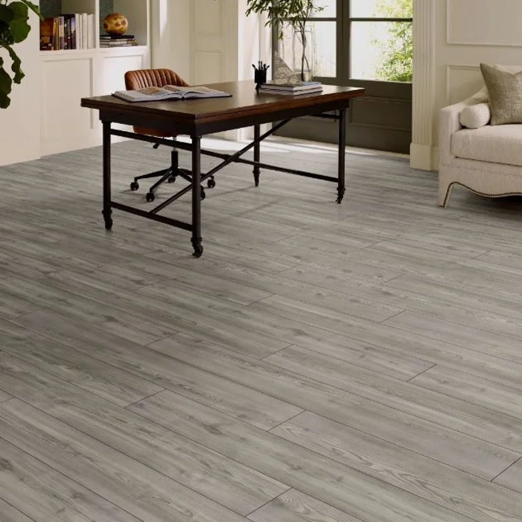 Shaw Paragon - FRESH PINE 1020V-05052