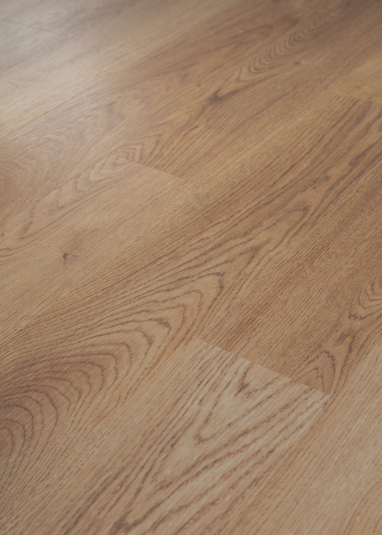 COREtec Plus - 5" Antique Oak ($6.39 p/sf)