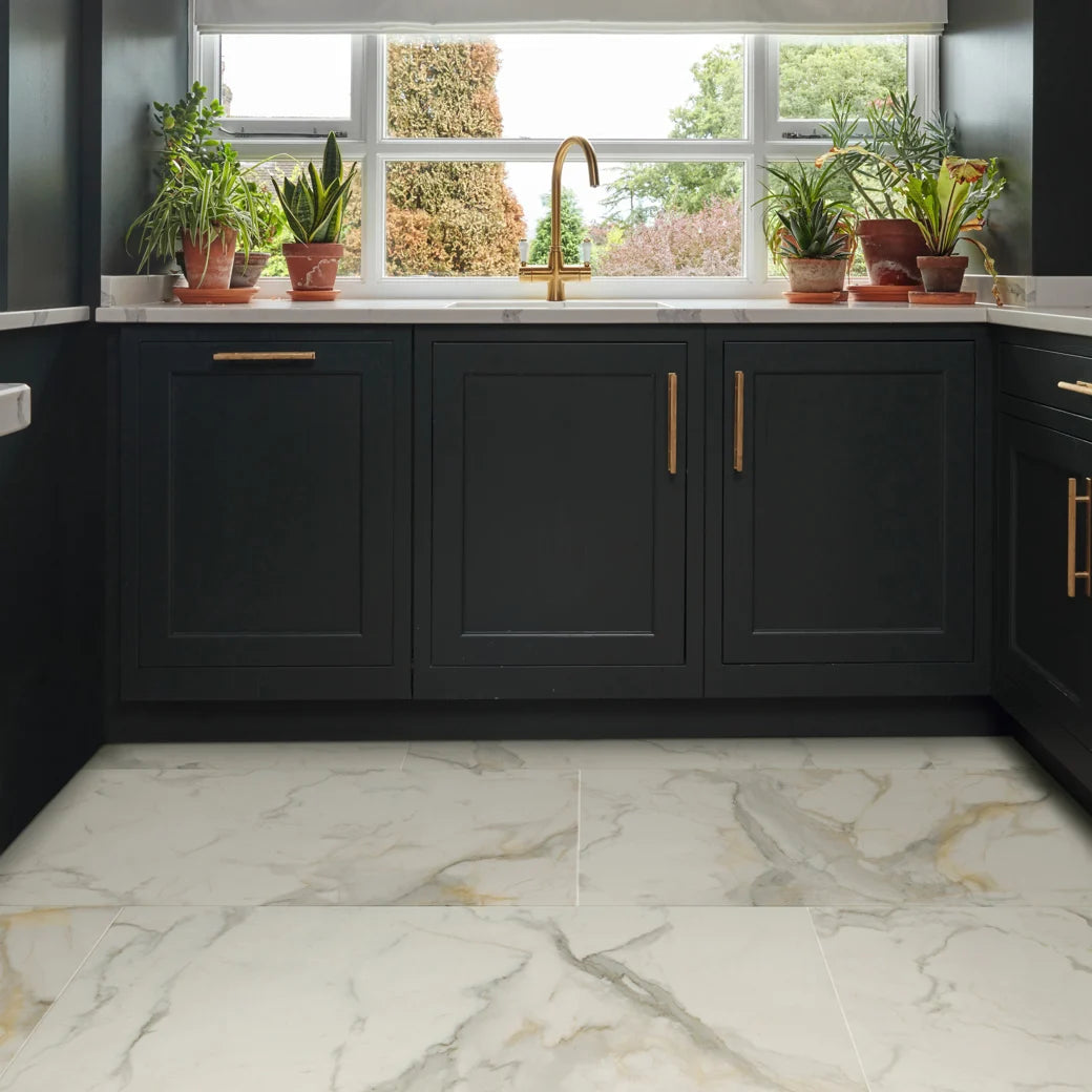 Karndean Knight Art Select Gluedown - 18" x 36" Calacatta d'Oro LM33