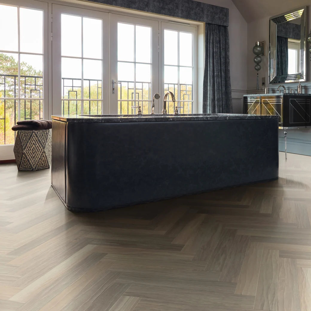 Karndean Knight Art Select Gluedown - 4.5" x 28" Glacier Oak Herringbone SM-RL21-28