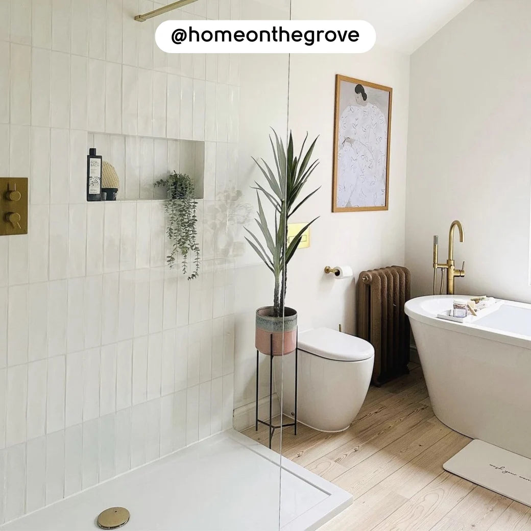 Karndean Knight Tile Gluedown - 6" x 36" Natural Scandi Pine KP133