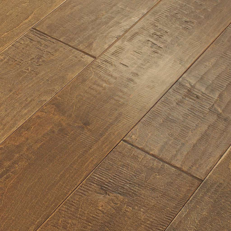 Yukon 6 3/8" Maple offers stunning style. Combining maple's softly subtle grain with heavy scraping creates a look that's rich in character.