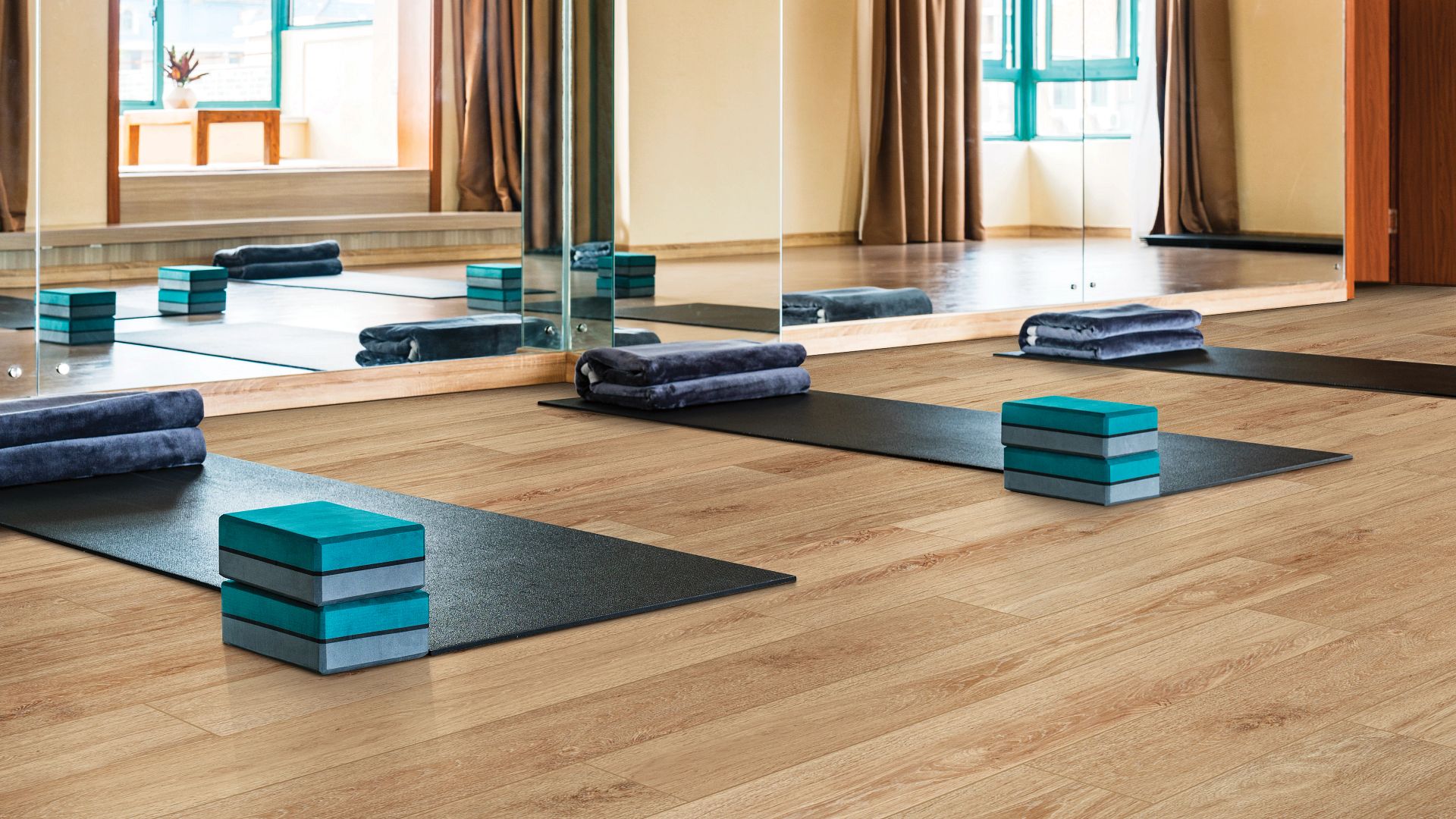 COREtec Pro Plus Enhanced - Lyric Oak VV492-02027