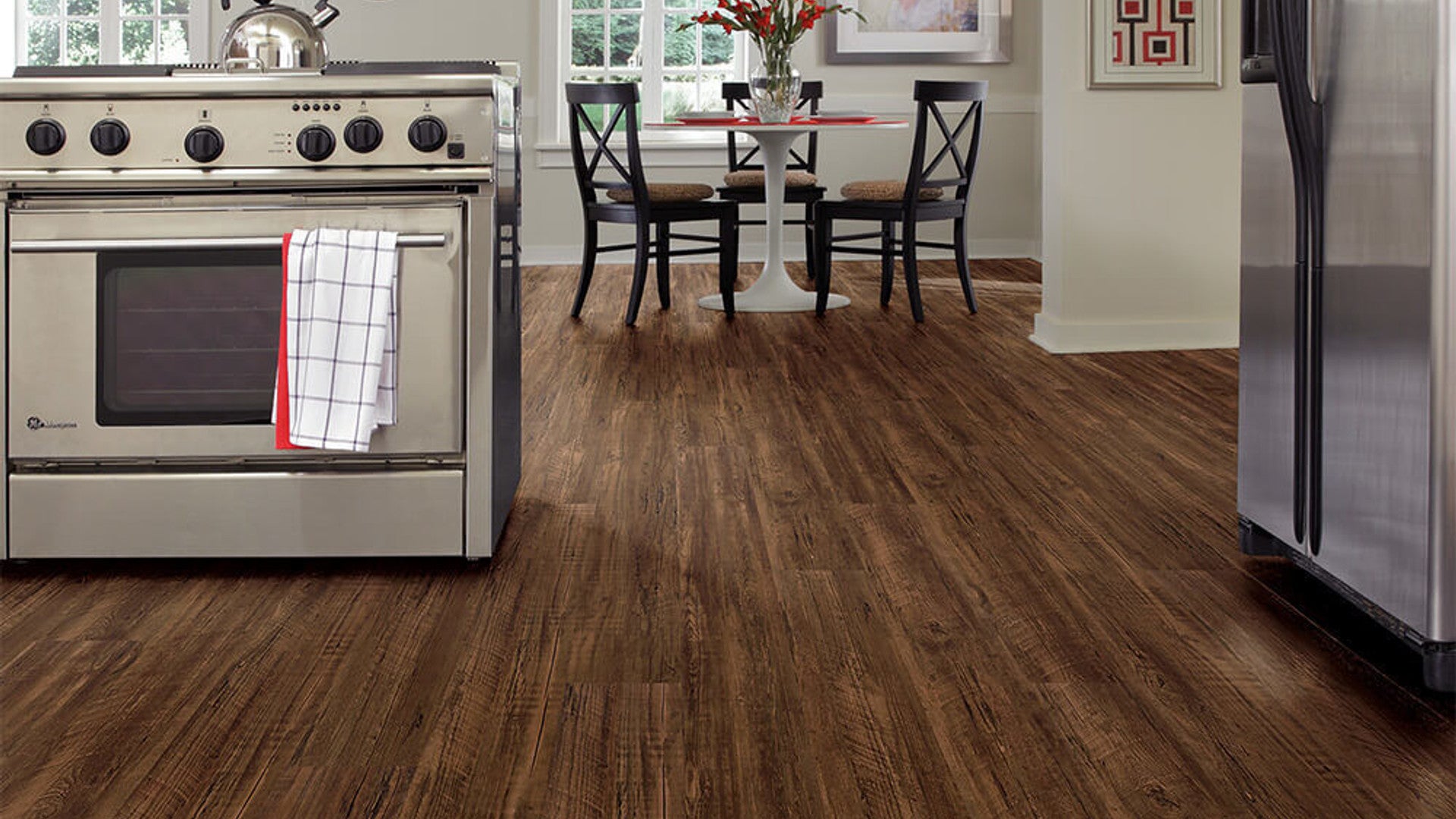 COREtec 7" Kingswood Oak ($6.09p/sf) - FREE SHIPPING