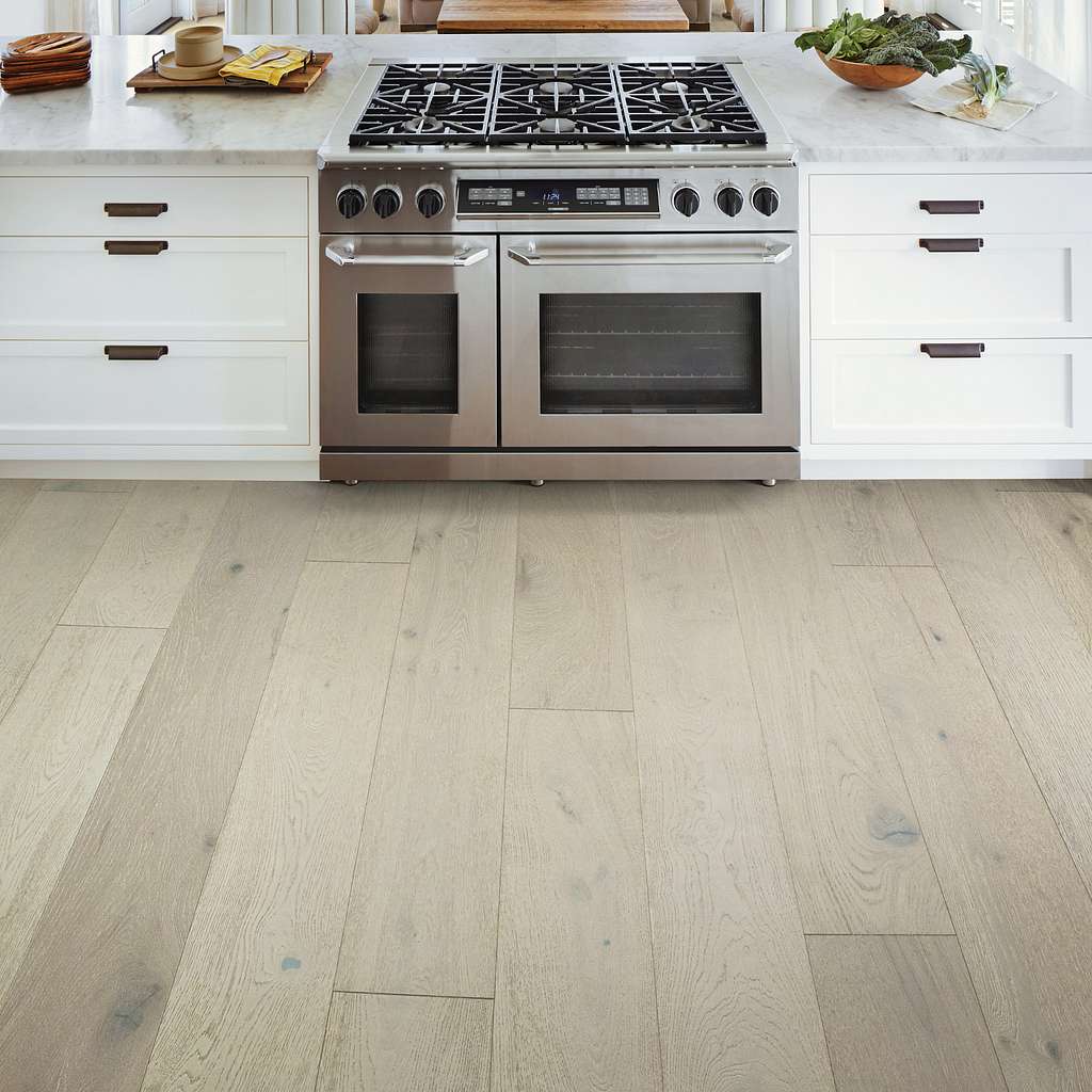 Part of the Gallery Collection of premium hardwood, Castlewood Oak is hand selected by design experts to bring the natural artistry of hardwood into your home. The clean look and understated finishes let the beauty of the wood shine through for a timeless look that ages gracefully.