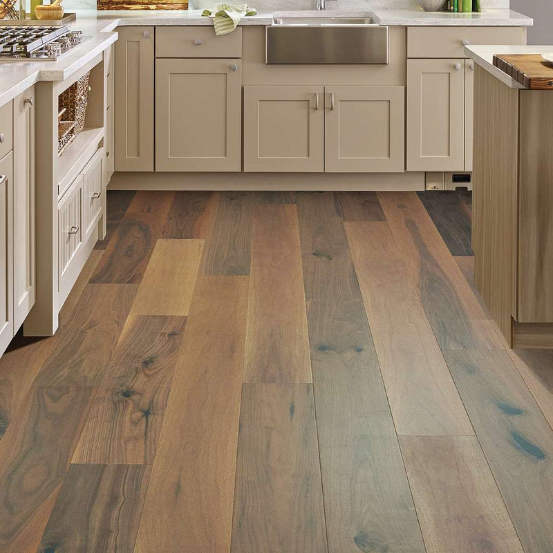 Part of the Gallery Collection of premium hardwood, Empire Oak is hand selected by design experts to bring the natural artistry of hardwood into your home. The clean look and understated finishes let the beauty of the wood shine through for a timeless look that ages gracefully.