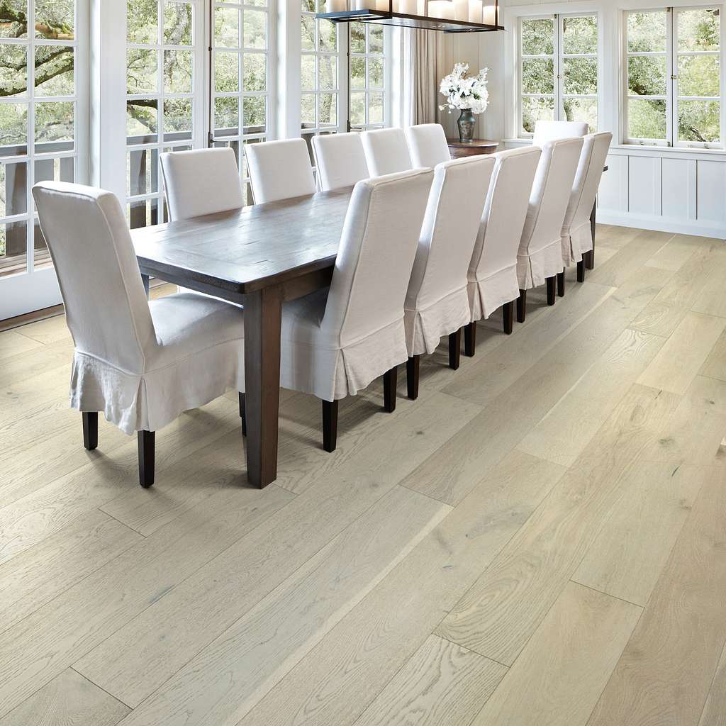 Part of the Gallery Collection of premium hardwood, Castlewood Oak is hand selected by design experts to bring the natural artistry of hardwood into your home. The clean look and understated finishes let the beauty of the wood shine through for a timeless look that ages gracefully.