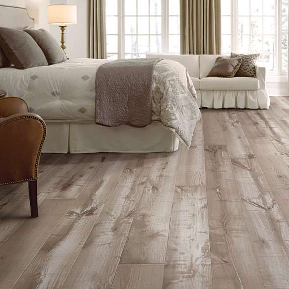 Light, natural tones and visible knots and splits create an unrefined look that illustrates the beauty of wood’s imperfection. Reflections Maple is part of the REPEL Collection with Splash-Proof Technology that guards against splashes and spills 2x better than untreated hardwood. It also features superior dent resistance and ScufResistⓇ Platinum finish to guard against scuffs.