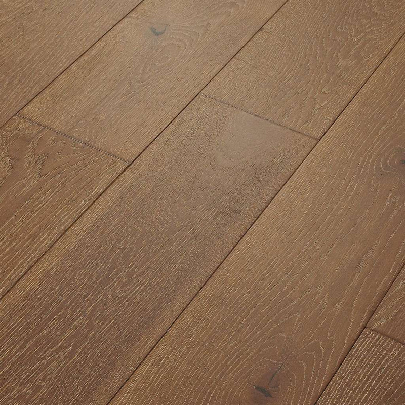 Castlewood's stunning character is visually rich with the beautiful knots, mineral streaks and natural splits seen in heirloom hardwood. Heightening its appeal is a very low-gloss finish, which calls to mind vintage European oil-rubbed floors.